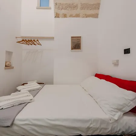 Guesthost - Palazzo Rolli La Stanza Della Libreria شقة غالاتوني