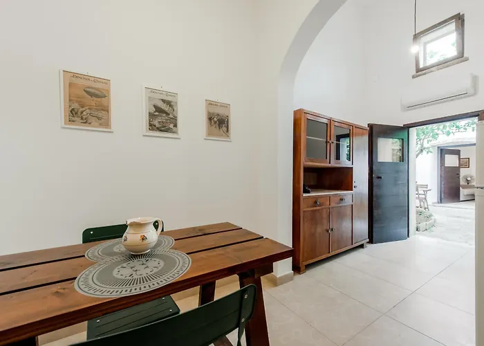 Guesthost - Palazzo Rolli La Stanza Della Libreria Apartmán